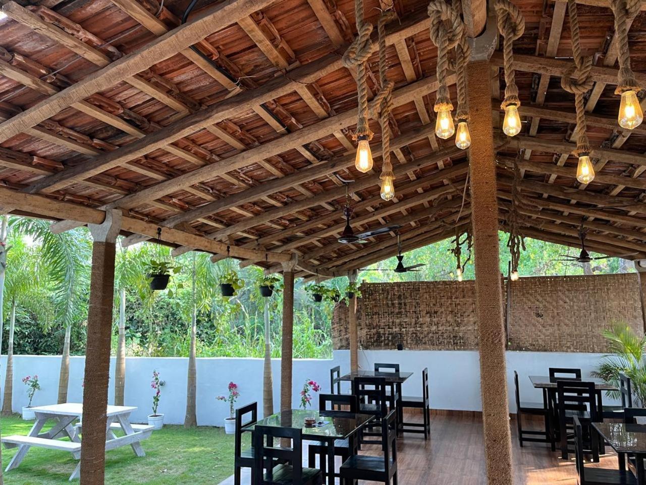 14 Magic Pods Hotel Morjim Ngoại thất bức ảnh